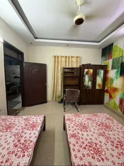 girls hostel in gulshan e iqbal karachi - photo 9
