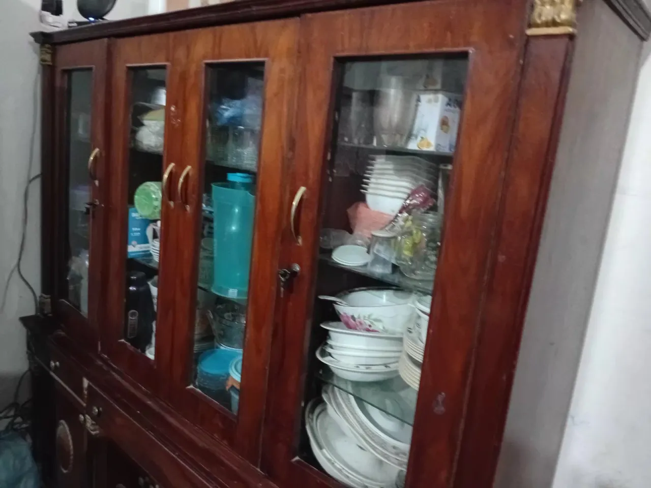GLASS SHOW CASE WITH WOOD MADE - For Sale in Airport, Karachi - photo 2
