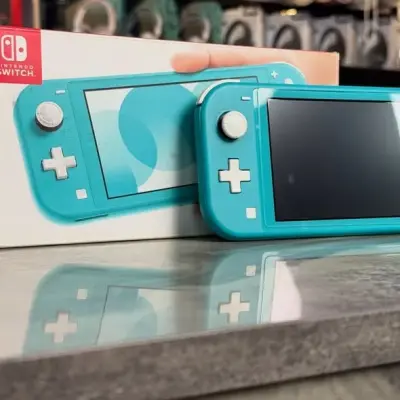 Grab Nintendo Switch lite jailbr$k in pristine condition from our website or outlet - photo 2