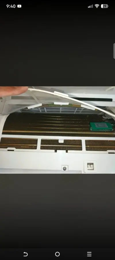 Gree 1.5 ton ( lomo 9 ) Ac for sale - photo 3