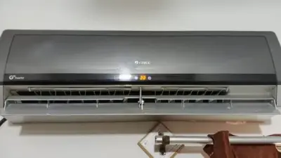 Gree G10 DC Inverter AC – Original | Excellent Condition For Sale in Gulistan-e-Jauhar, Karachi