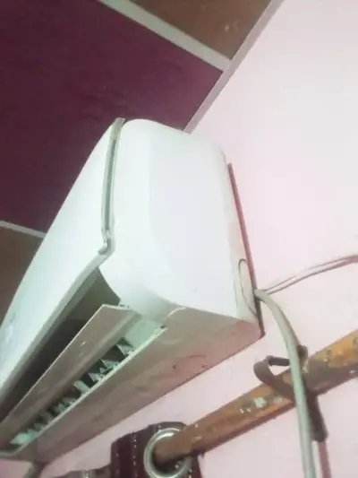 Haier split Ac plan 1 ton For Sale in I.I. Chundrigar Road, Karachi - photo 2
