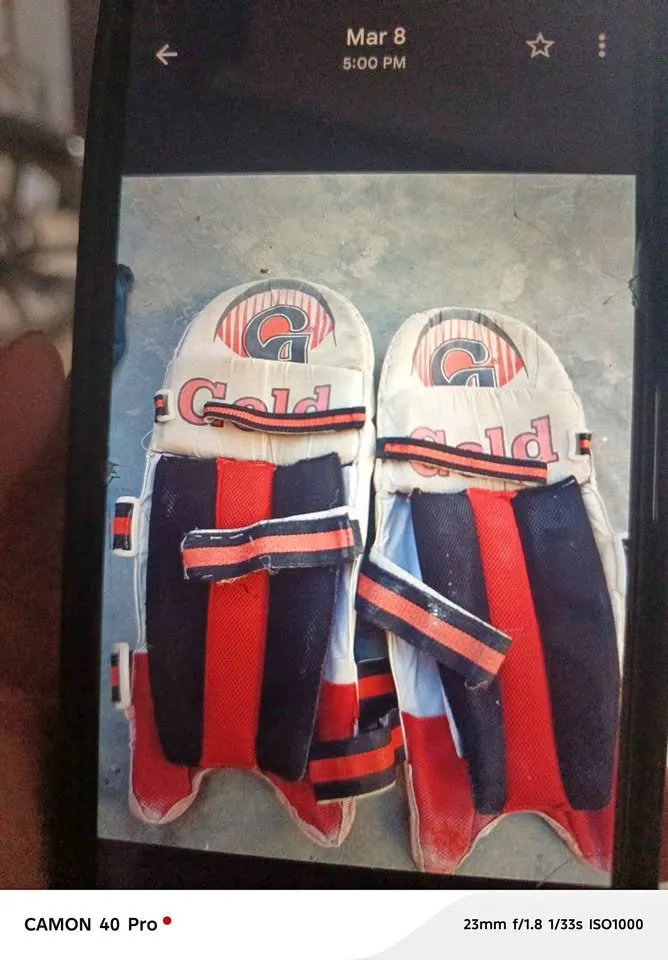 Hard ball cricket kit used but in good condition - photo 2