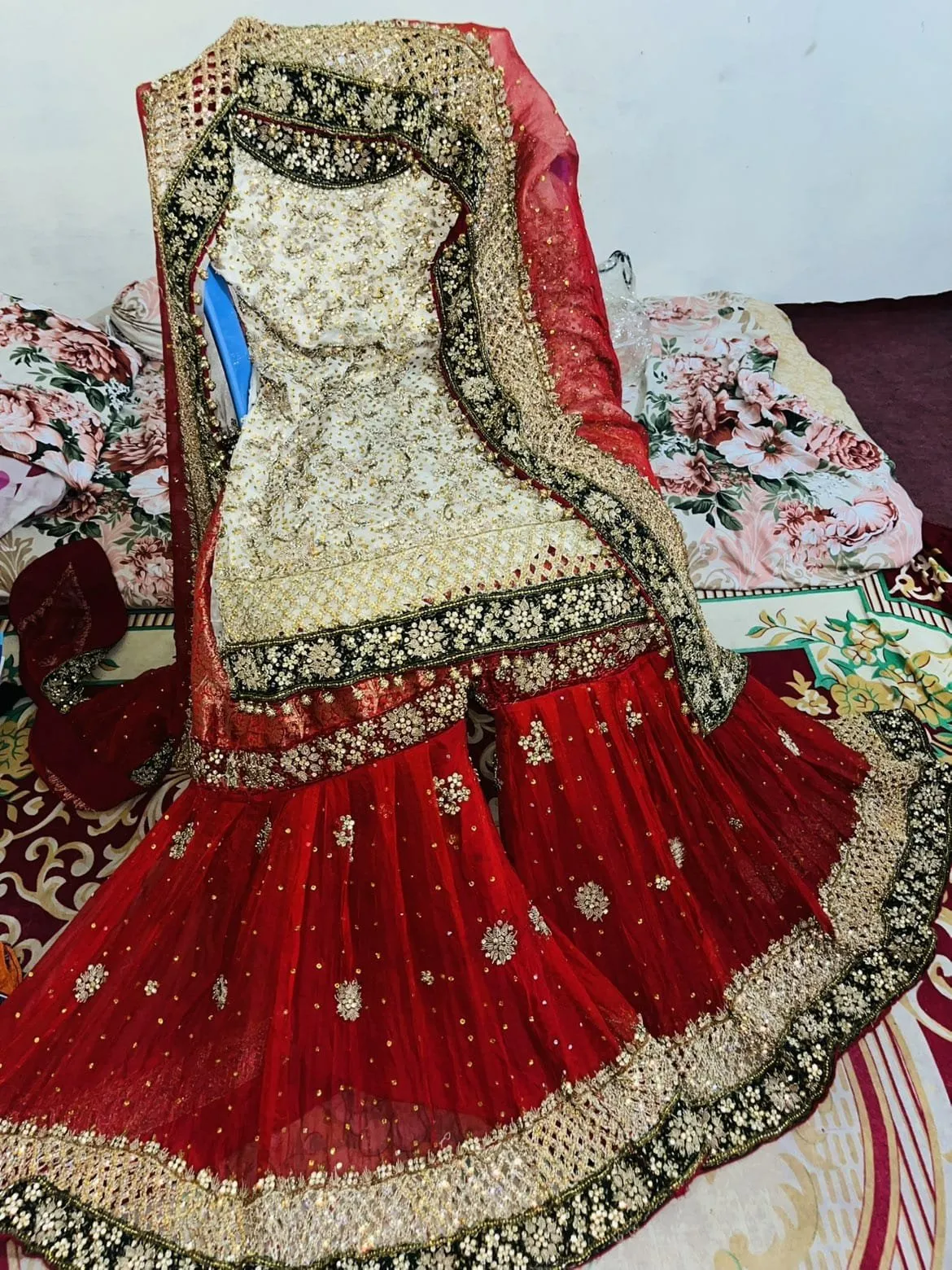 🌟 Heavy Designer Bridal / Formal Sharara Dress for Sale 🌟 - photo 2