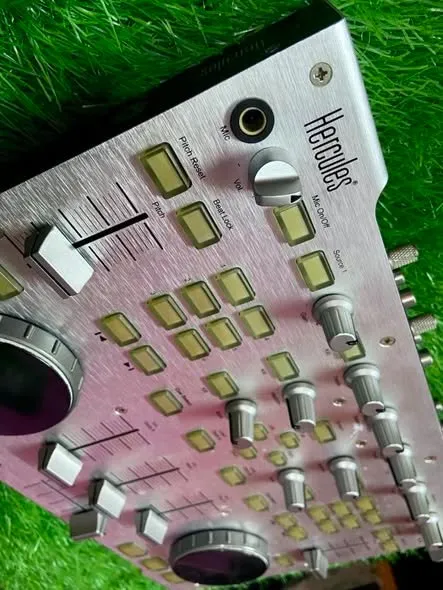 🎧 Hercules DJ Console RMX For Sale 🎧 🇫🇷 Made in France🇫🇷 - photo 2