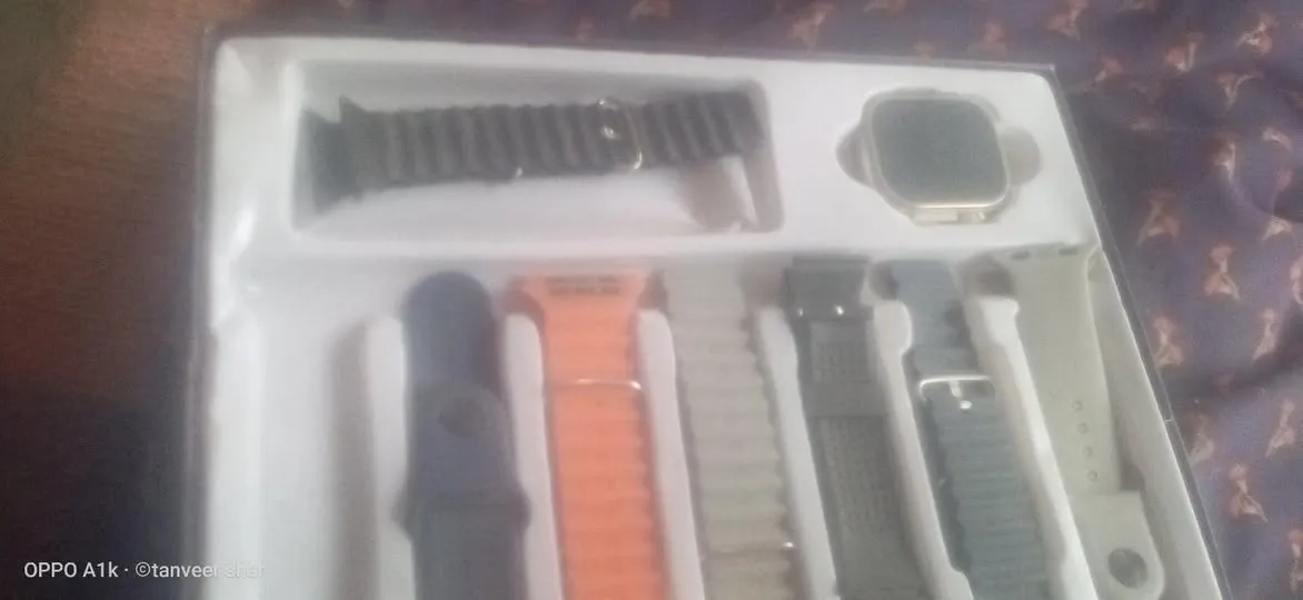 HG200 Ultra Z+ Smart Watch 🔥 For Sale in Garden | Karachi Ads - photo 1