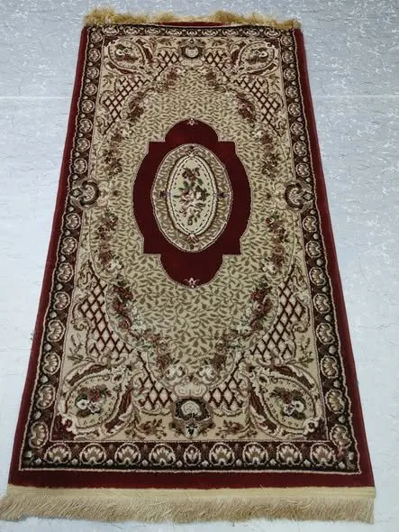 High-quality, thick and heavy dark red runner - photo 1
