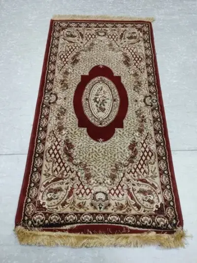 High-quality, thick and heavy dark red runner - photo 2