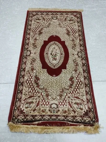 High-quality, thick and heavy dark red runner - photo 2