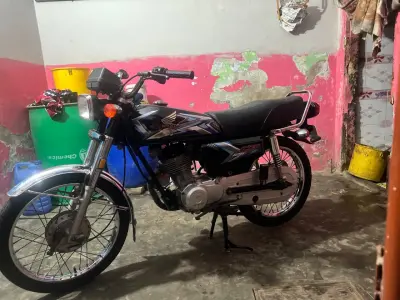Honda CG 125 – 2013 Model For Sale - photo 5