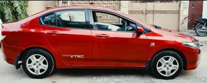 Honda city 2O1O for sale - photo 1