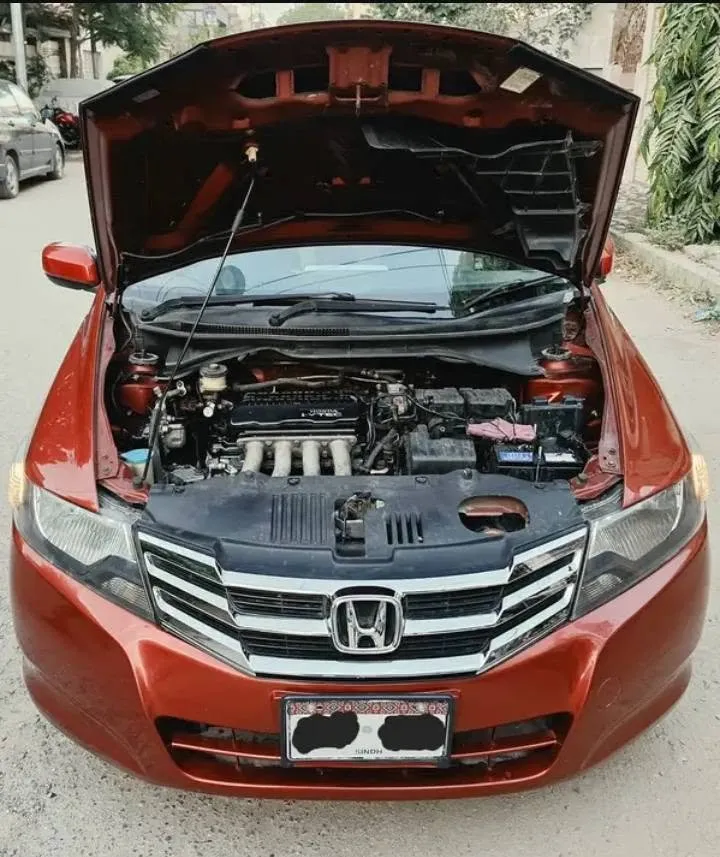 Honda city 2O1O for sale - photo 2