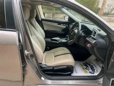 Honda Civic Oriel Prosmatec UG 2018 for Sale in Karachi – Low Mileage, Excellent Condition - photo 2