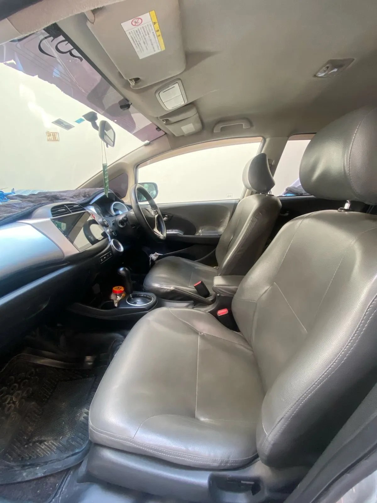 Honda Fit 1.3cc - photo 12