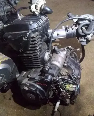 HONDA Hornet 160cc whit complete wiring kit and carburetor For Sale in Malir | Karachi Ads