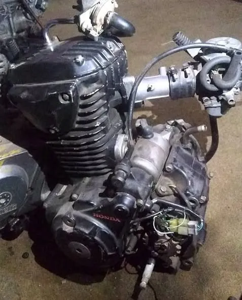 HONDA Hornet 160cc whit complete wiring kit and carburetor For Sale in Malir | Karachi Ads - photo 1
