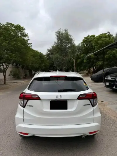 Honda Vezel Sensing 2014 For Sale in DHA Defence | Karachi Ads - photo 2
