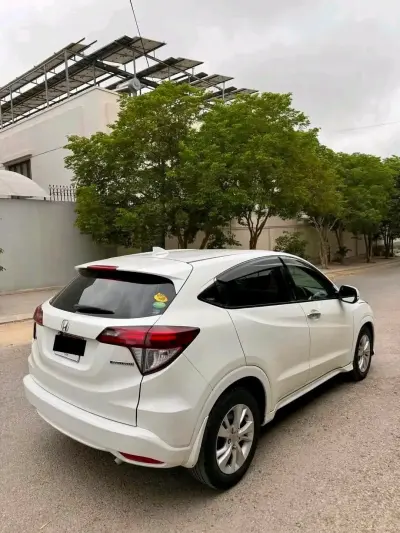 Honda Vezel Sensing 2014 For Sale in DHA Defence | Karachi Ads - photo 9