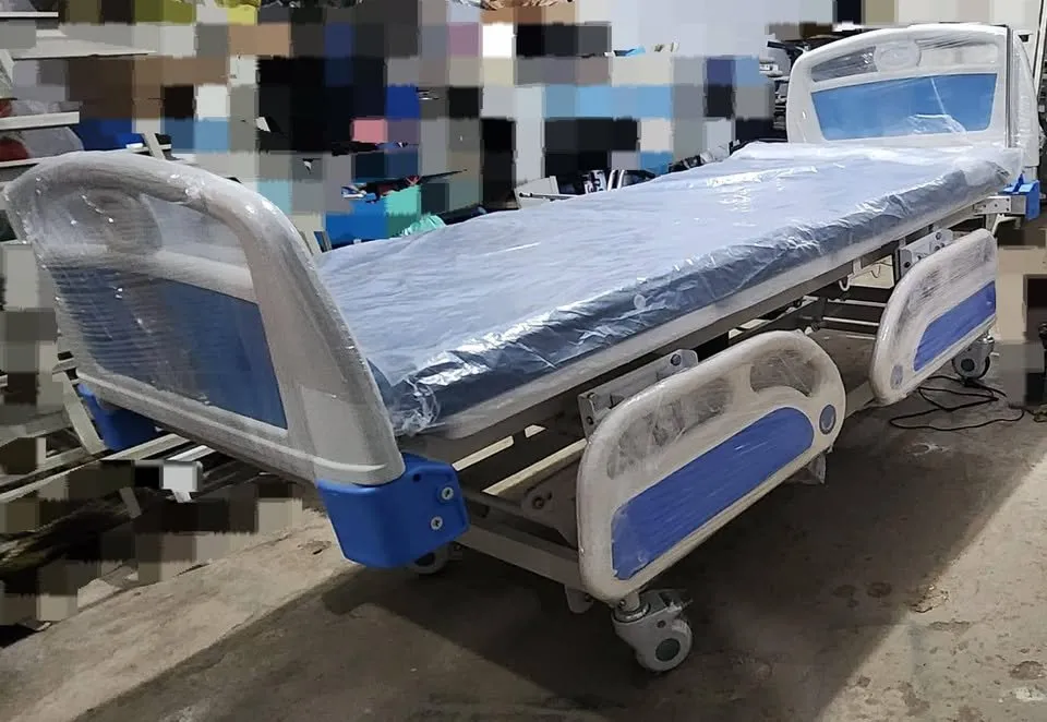 Hospital Bed oxygen cylinder oxygen concentrator machine bipap CPAP suction machine cardiac monitor - photo 3