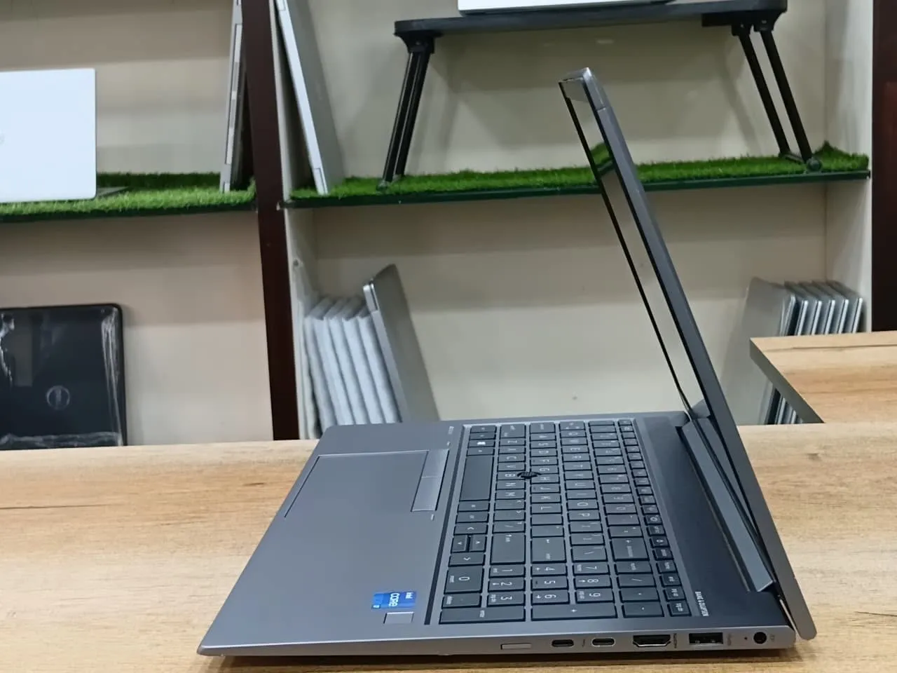 HP ZBook Firefly 15 G8 Core i7 11th Generation For Sale in Gulshan-e-Iqbal, Karachi - photo 3