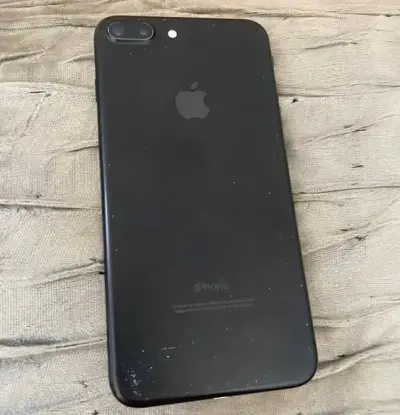 I phone 7 plus For Sale in Gulshan-e-Iqbal | Karachi Ads