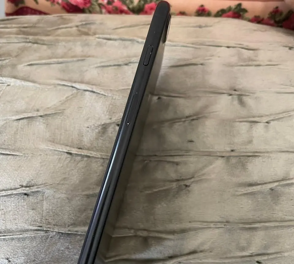 I phone 7 plus For Sale in Gulshan-e-Iqbal | Karachi Ads - photo 3