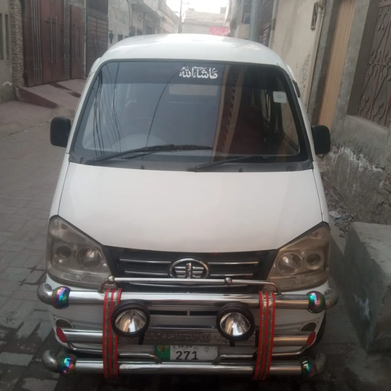 I want to sell faw XPV 16 model tolal junion Multan number location Multan For Sale in Gulistan-e-Jauhar | Karachi Ads - photo 2