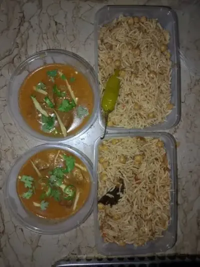 If you are looking for daily homemade food service
