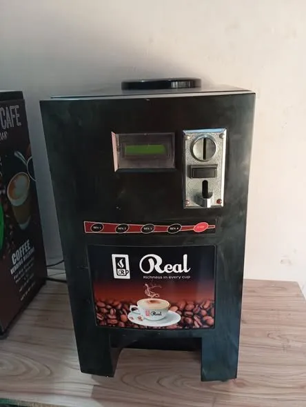 Imported commercial 3 Lane tea vanding coffee machine for Sale in Gulistan-e-Jauhar, Karachi - photo 3