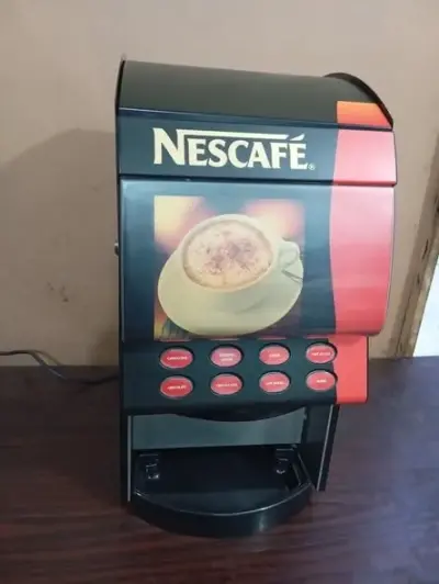 Imported commercial 8 options Nascafe tea coffee vending machine for Sale in Gulistan-e-Jauhar, Karachi