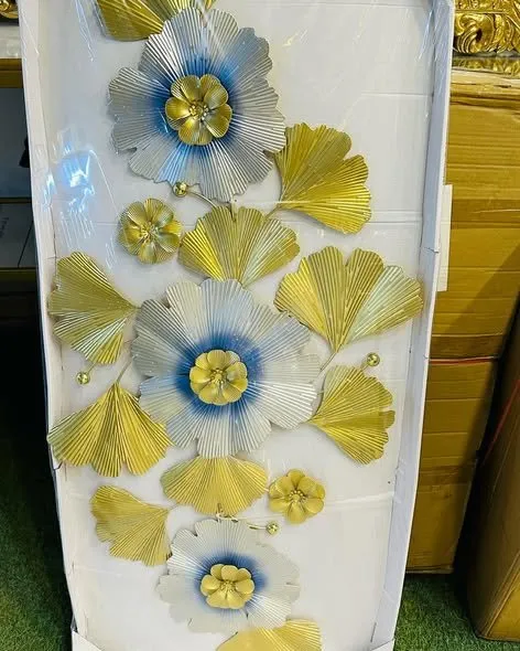 Imported Metal Wall hangings - photo 4