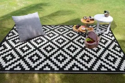 “Imported Quality Pure Plastic Check Design Carpet Mats For Home Decoration - photo 4