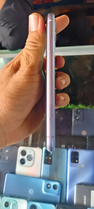 iPhone 11 For Sale in Landhi | Karachi Ads - photo 8