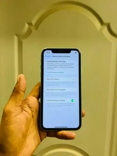 I Phone 11 For sale - photo 3