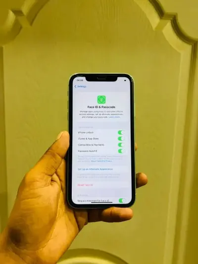I Phone 11 For sale - photo 5