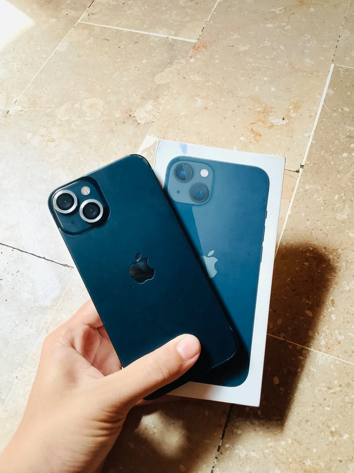 **iPhone 13 128GB β **iPhone 13 128GB β JV | 100% Battery | Warranty 2027** π± **Model:** iPhone 13 πΎ **Storage:** 128GB π - photo 1