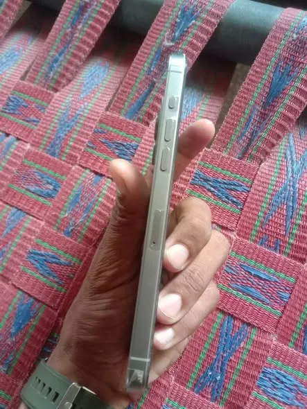 π± iPhone 15 Pro Max For Sale in Gulberg Town | Karachi Ads - photo 5