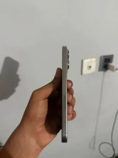 IPhone 15 Pro Max For Sale in Gulshan-e-Iqbal | Karachi Ads - photo 3