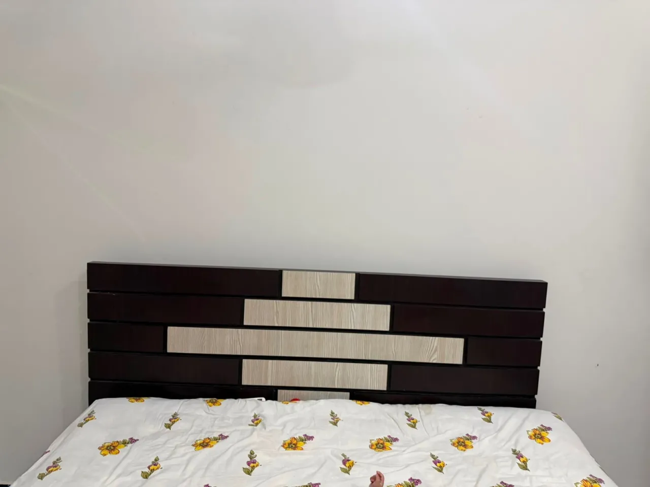 King size bed for Sale in Gulshan-e-Maymar Sector Q, Karachi - photo 2