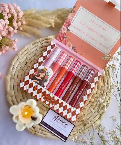 Kylie Vega Lip Gloss 6 pcs set` For Sale in Gulistan-e-Jauhar | Karachi Ads - photo 2
