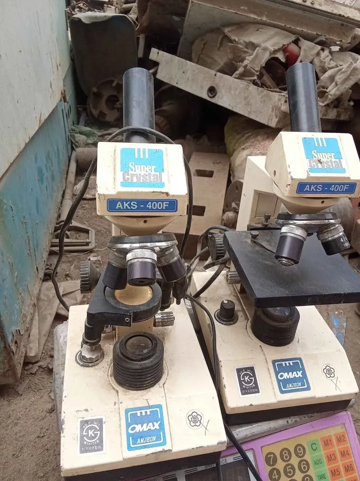Laboratory Microscope for sale - photo 3