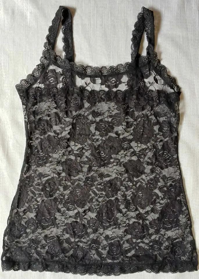 Ladies imported garments lot - photo 3