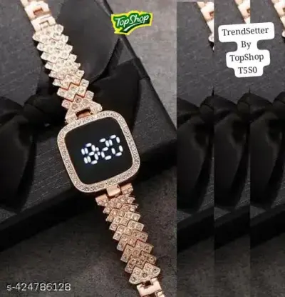 Ladies led jewellery watch For Sale in Gulistan-e-Jauhar | Karachi Ads - photo 2