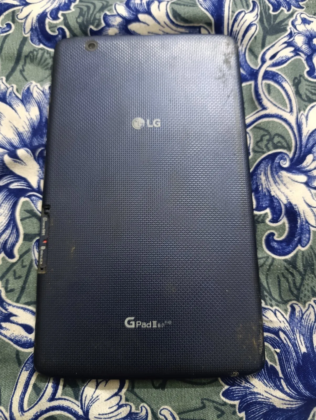 LG Mobile Tablet - photo 2