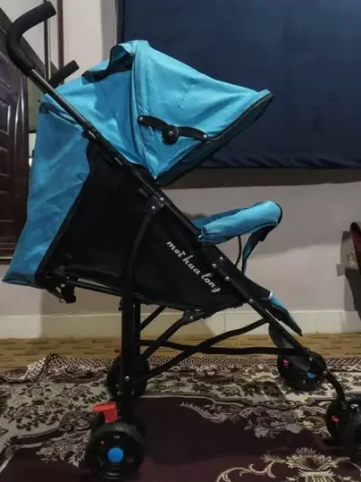 Lightweight stroller For Sale in Nazimabad No. 1 | Karachi Ads