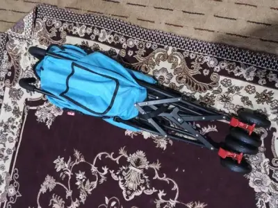 Lightweight stroller For Sale in Nazimabad No. 1 | Karachi Ads - photo 4