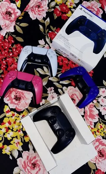 -Limited time offer-*_ PS5 CONTROLLERS AVAILABLE NOW 🎮 - photo 1