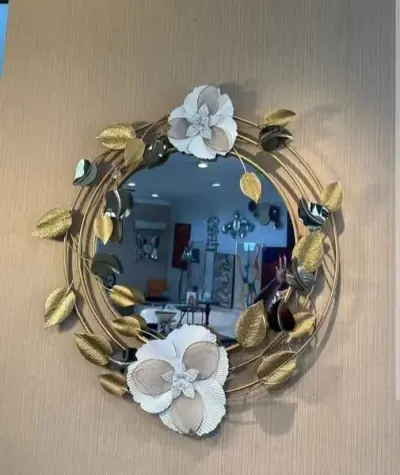 Looking wall hanging mirror  Very elegant very priumium quality.