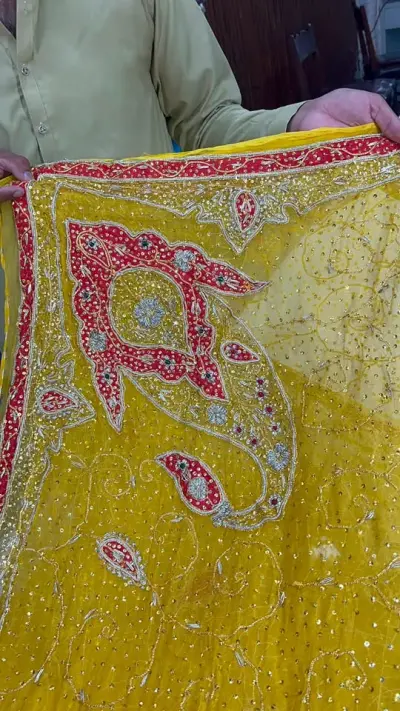 LUXURIOUS THRIFT STORE ARTICLE For Sale in New Karachi | Karachi Ads - photo 3
