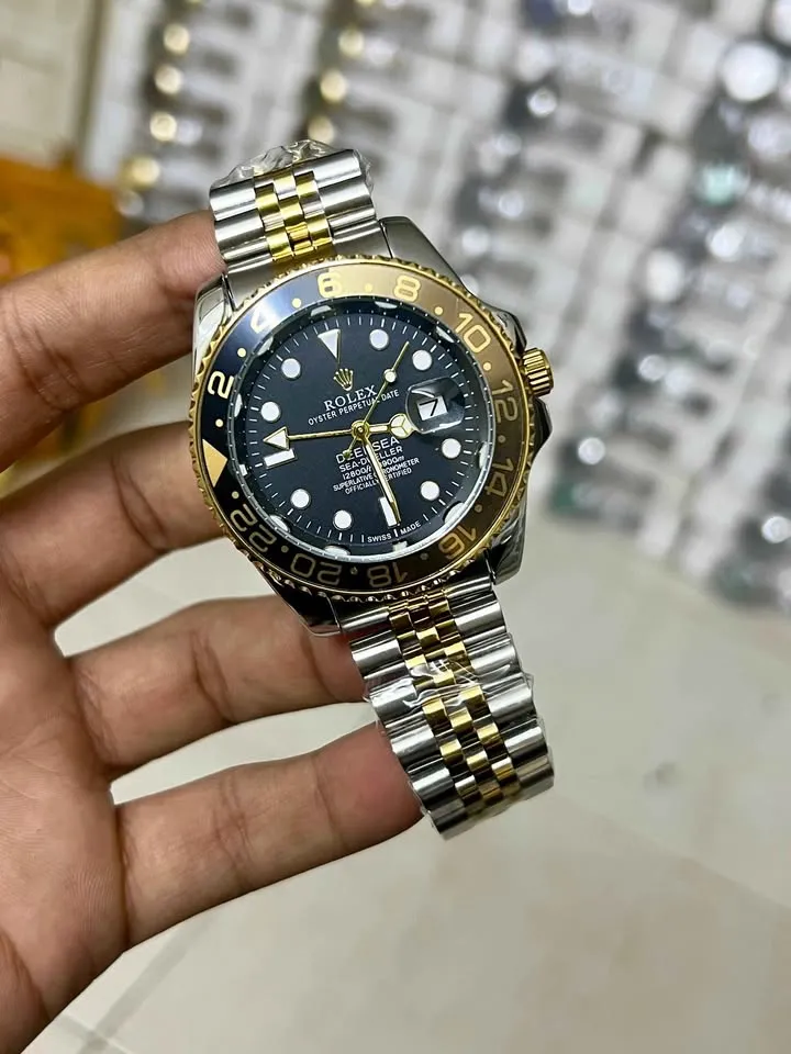Luxury Collection Mens Wrist Watch For Sale in Gulistan-e-Jauhar | Karachi Ads - photo 3